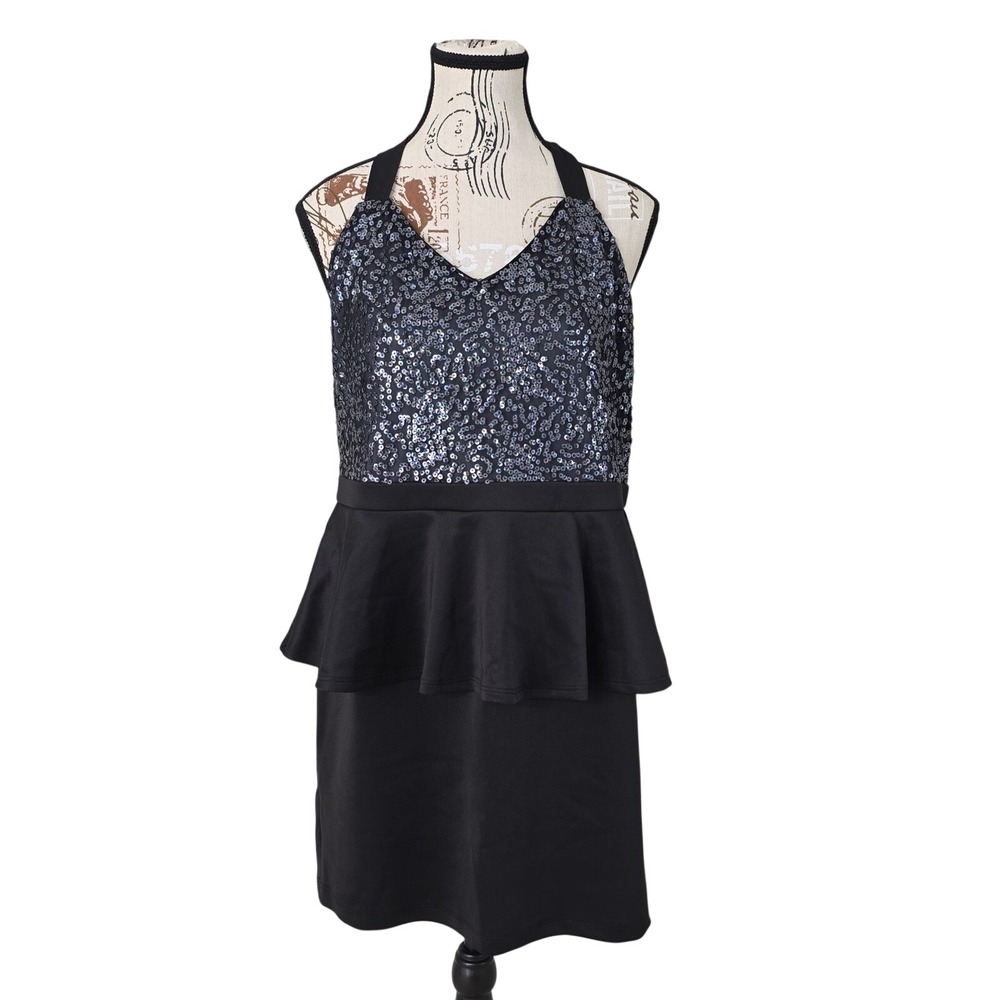 Charlotte Russe Knee Length Dress
